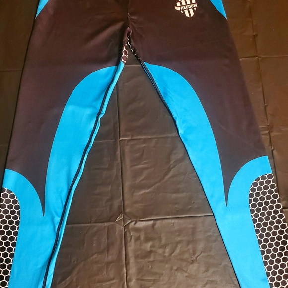 Women's Leggings - Picture 1 of 1